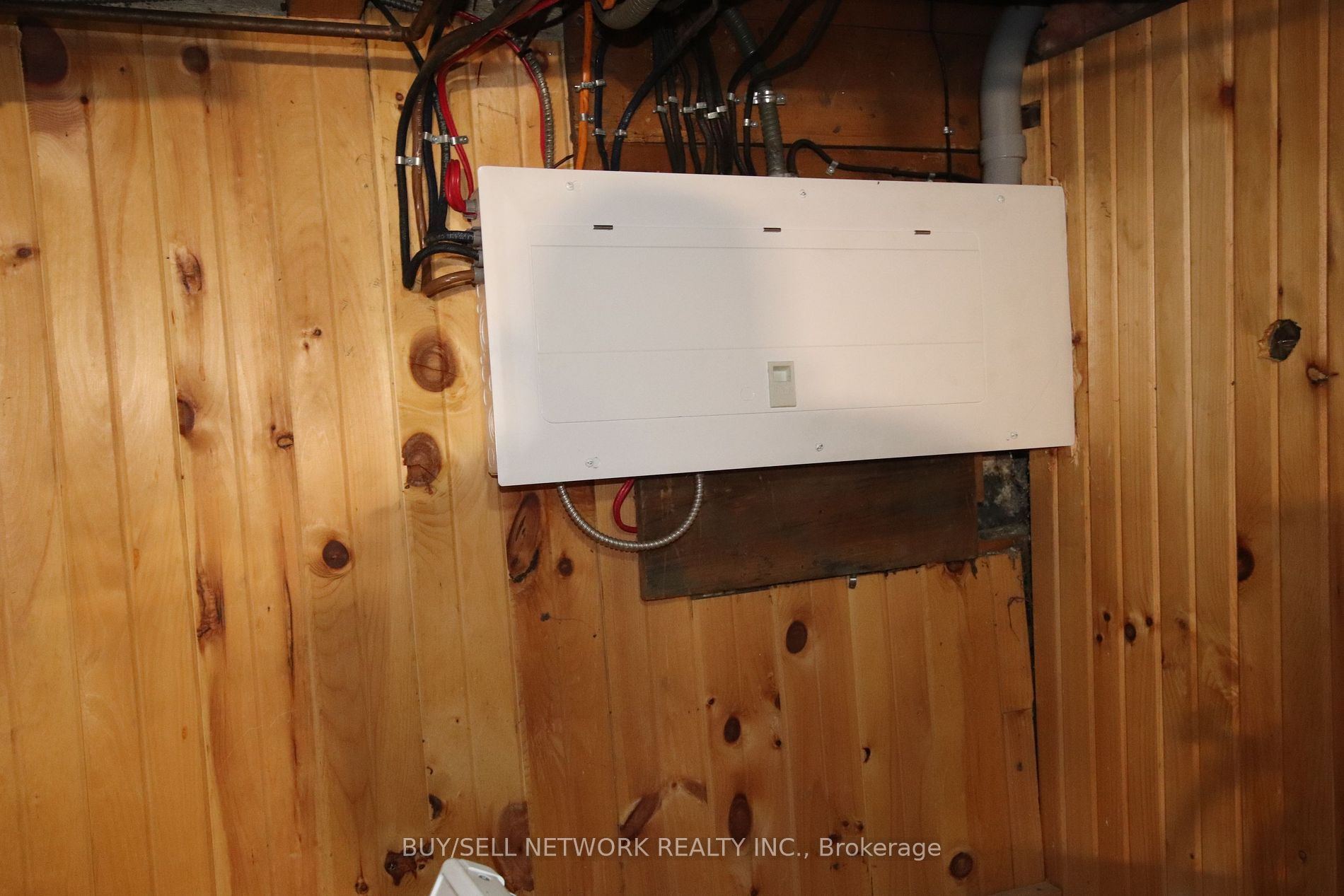 112 Stewart St Property Photo 29