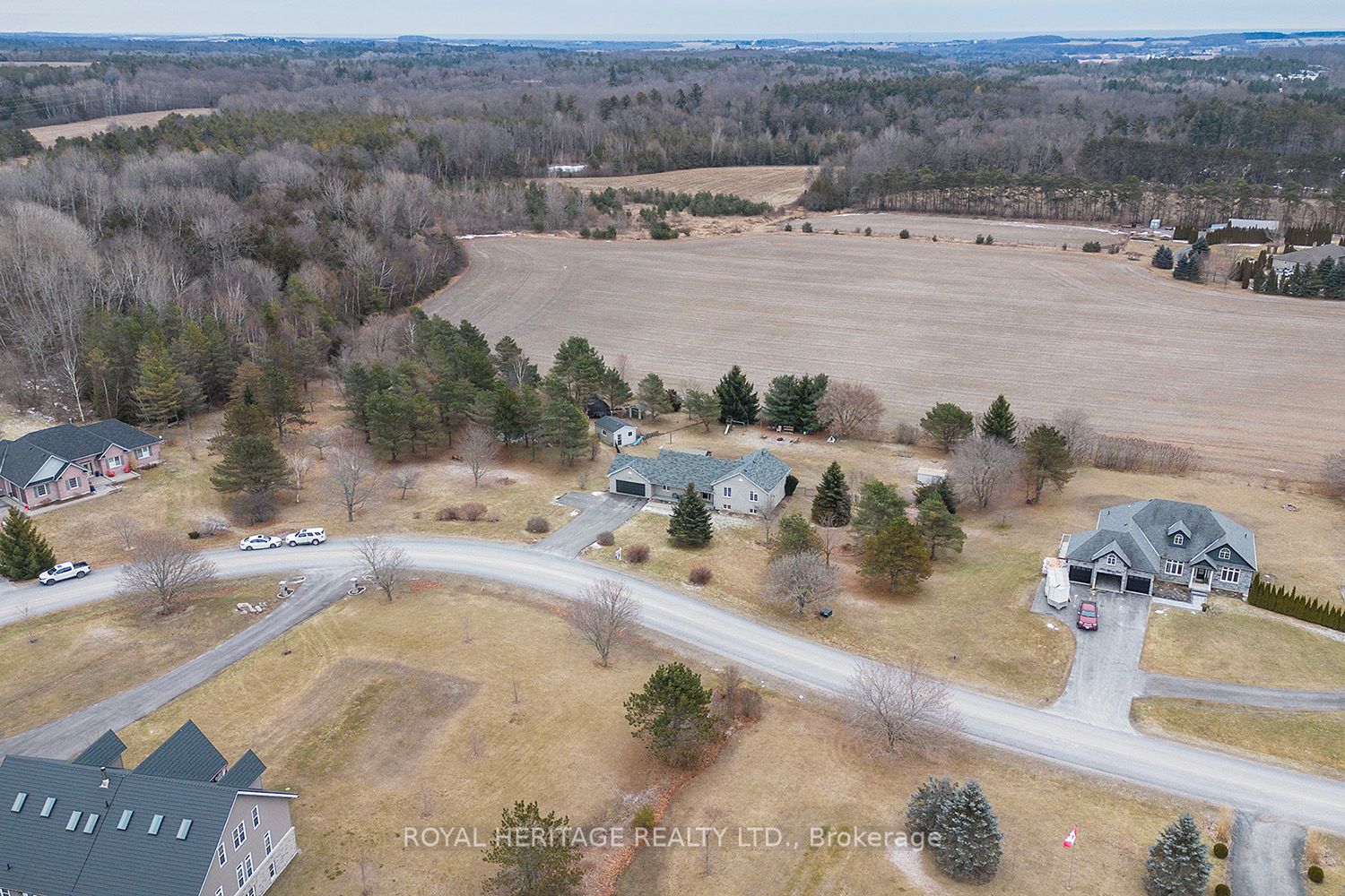 5711 Westview Park Property Photo