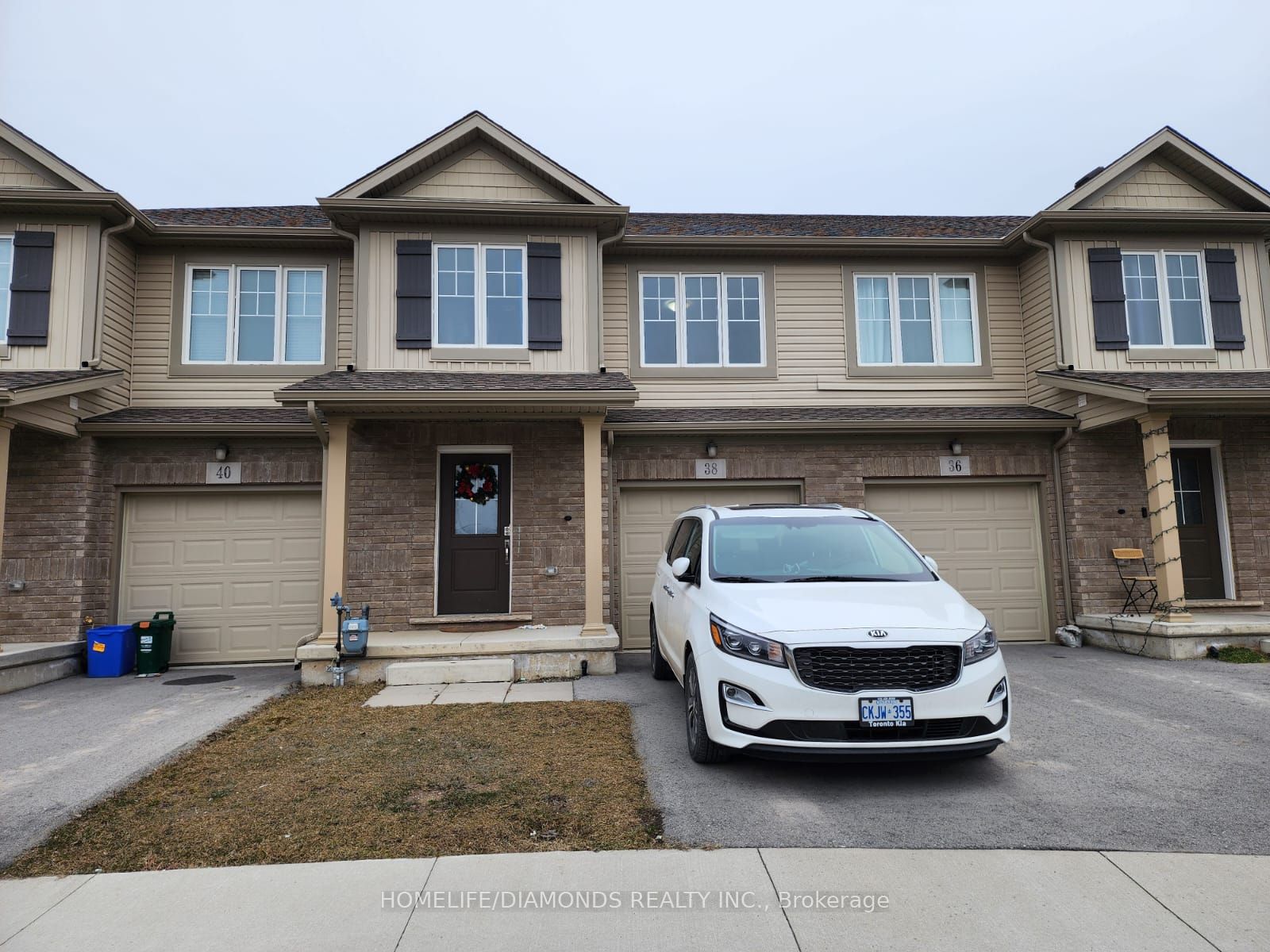 38 Damude Ave Property Photo 1
