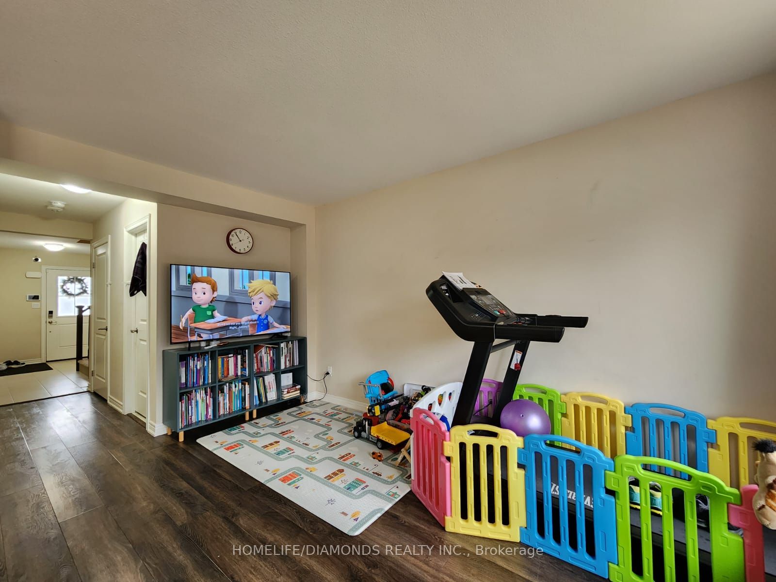 38 Damude Ave Property Photo 6