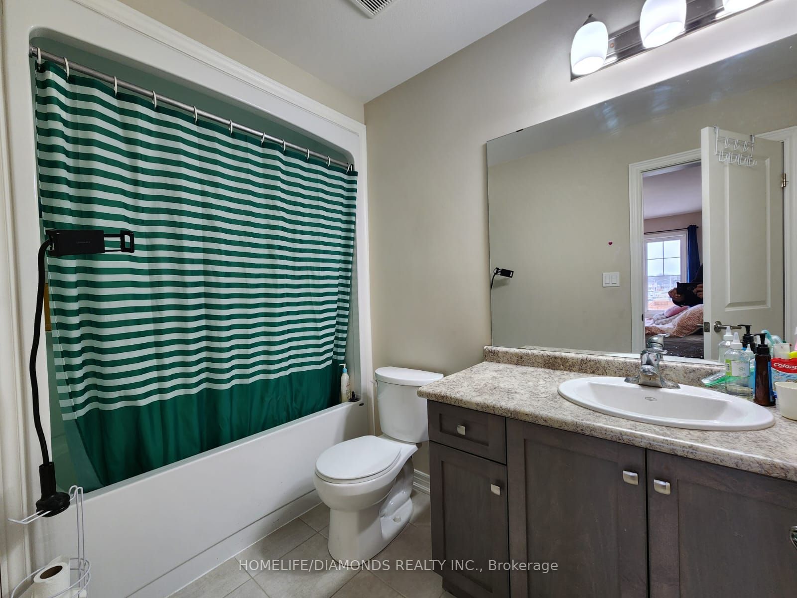 38 Damude Ave Property Photo 8