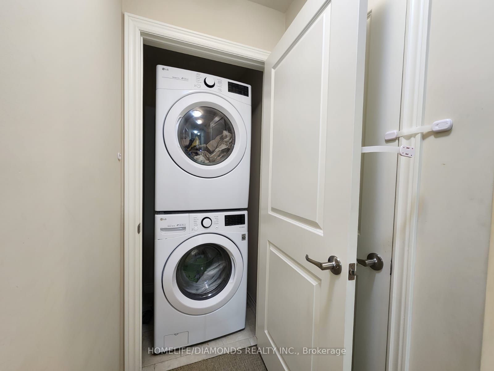 38 Damude Ave Property Photo 12