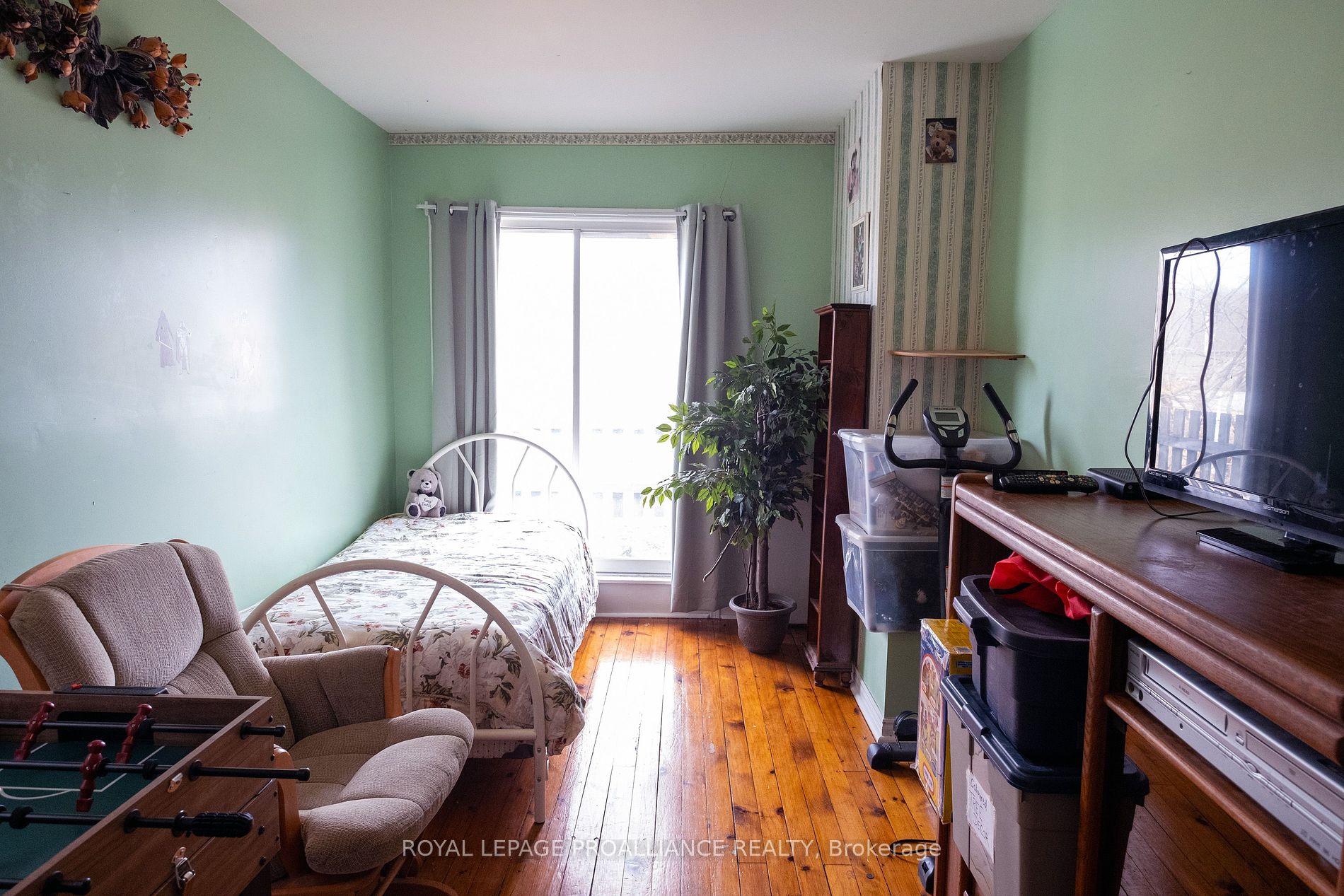 41 George St E Property Photo 18