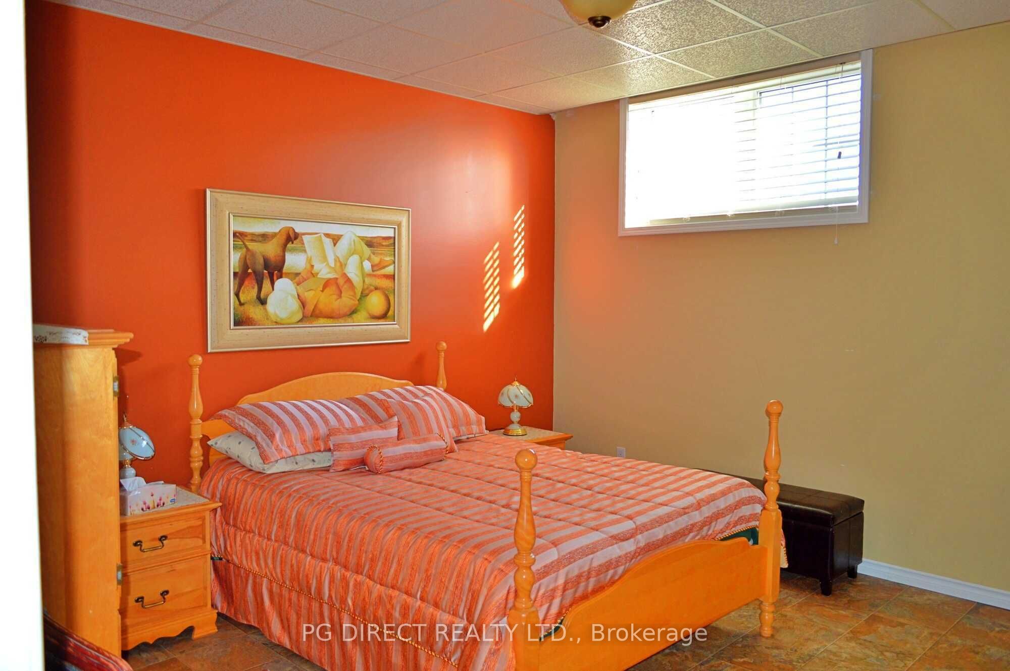 540 Auxilia Ave Property Photo 16