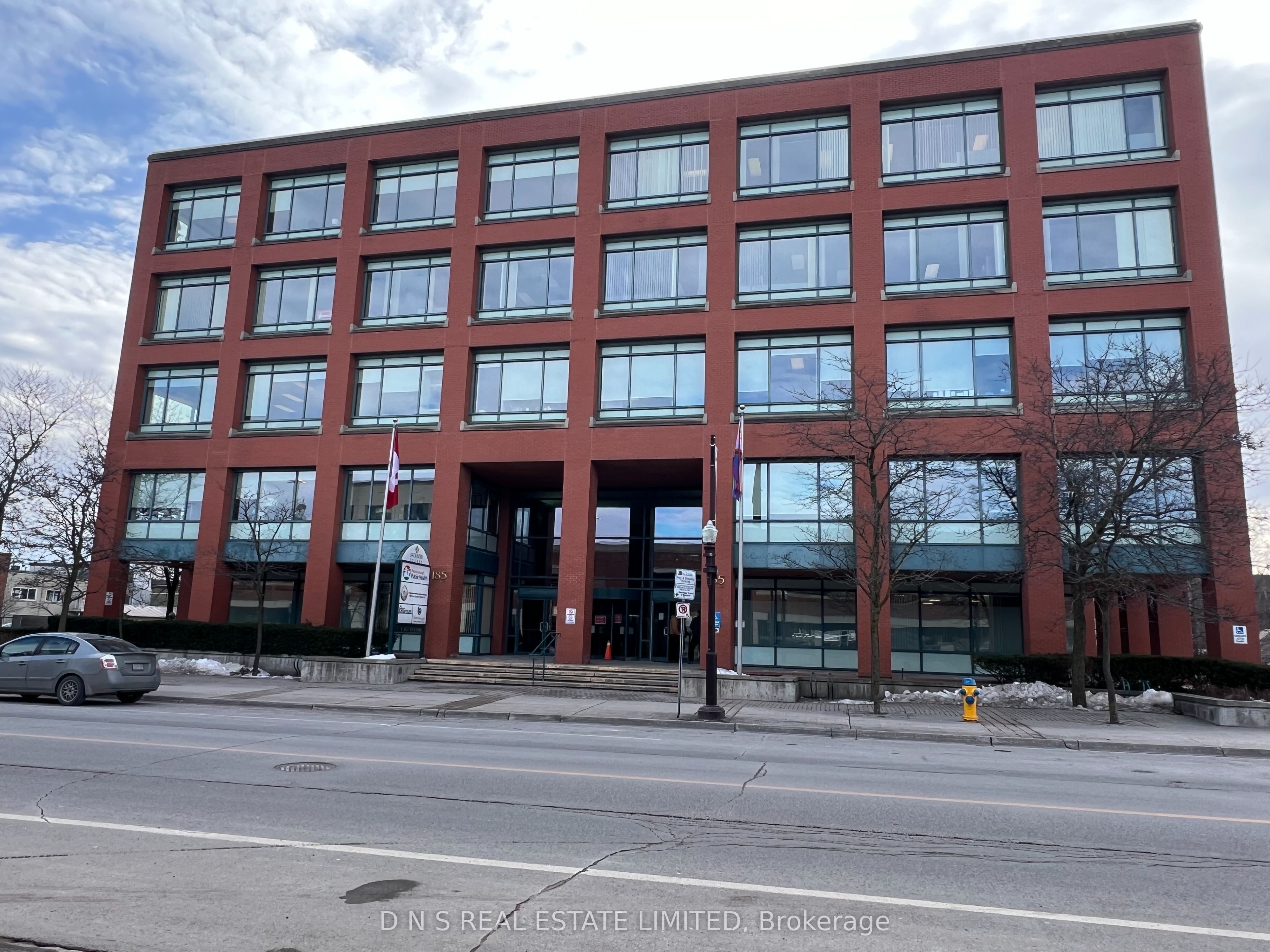 #502 - 185 King Street Property Photo 1