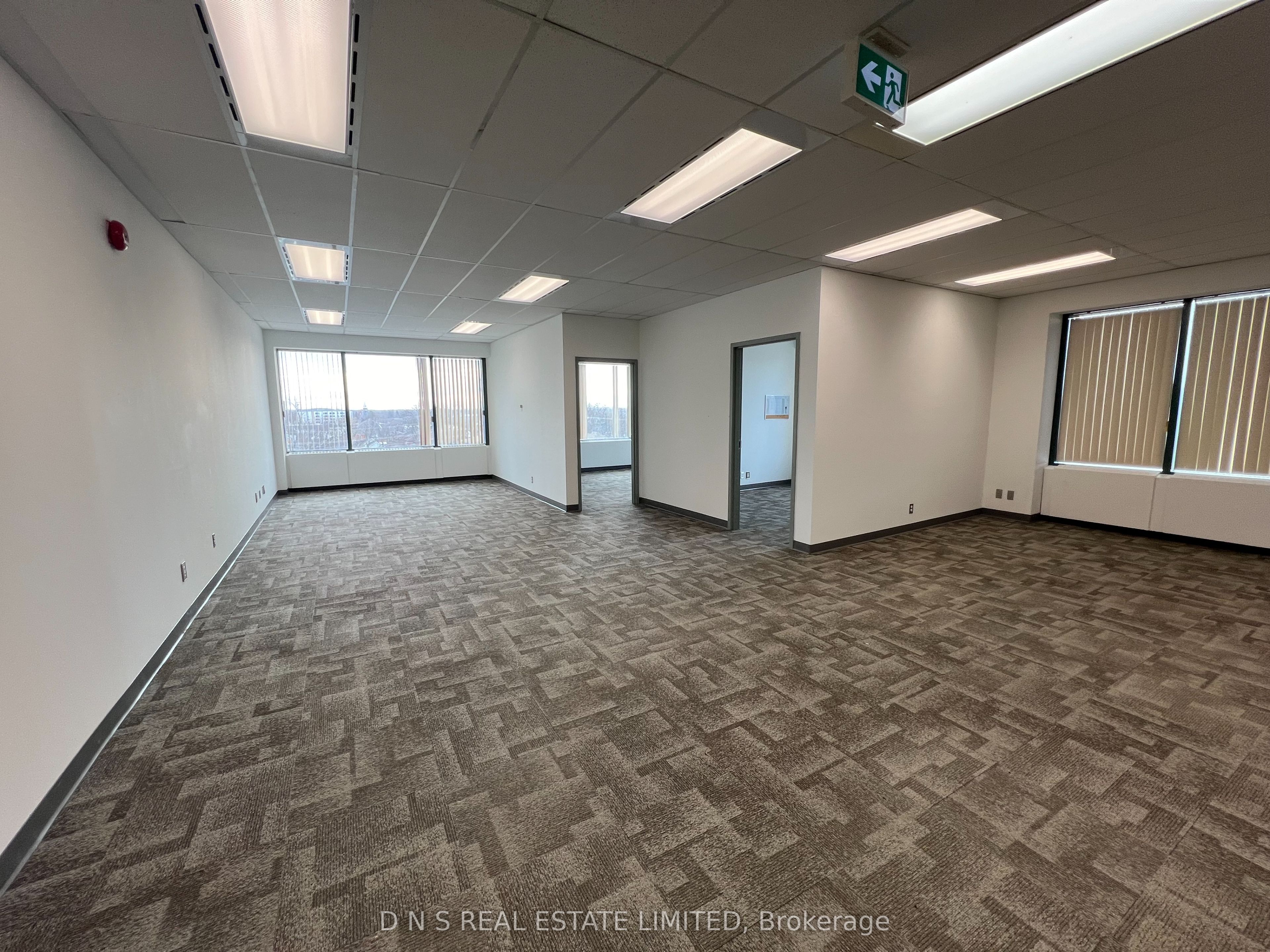 #502 - 185 King Street Property Photo 3