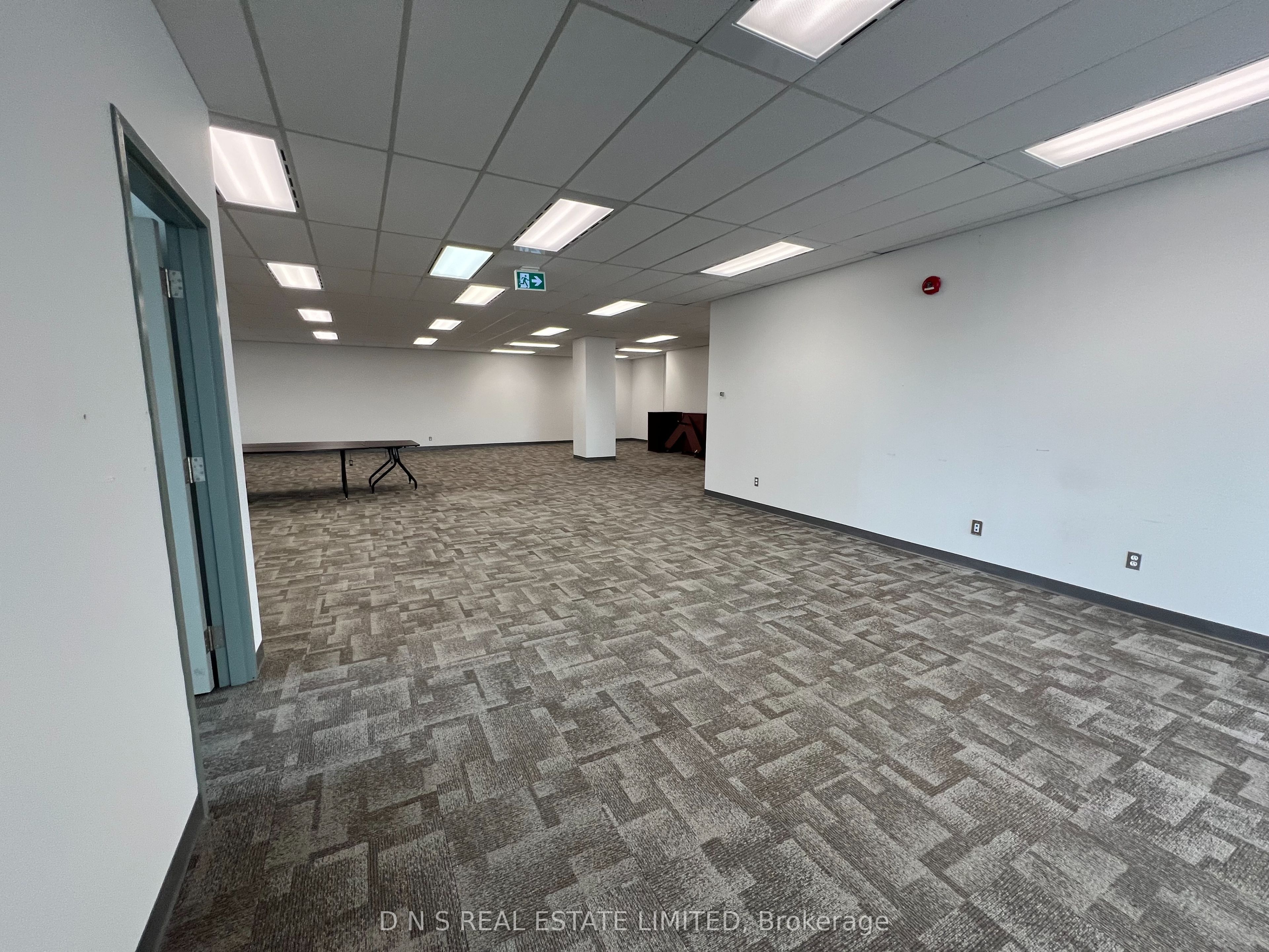 #502 - 185 King Street Property Photo 6