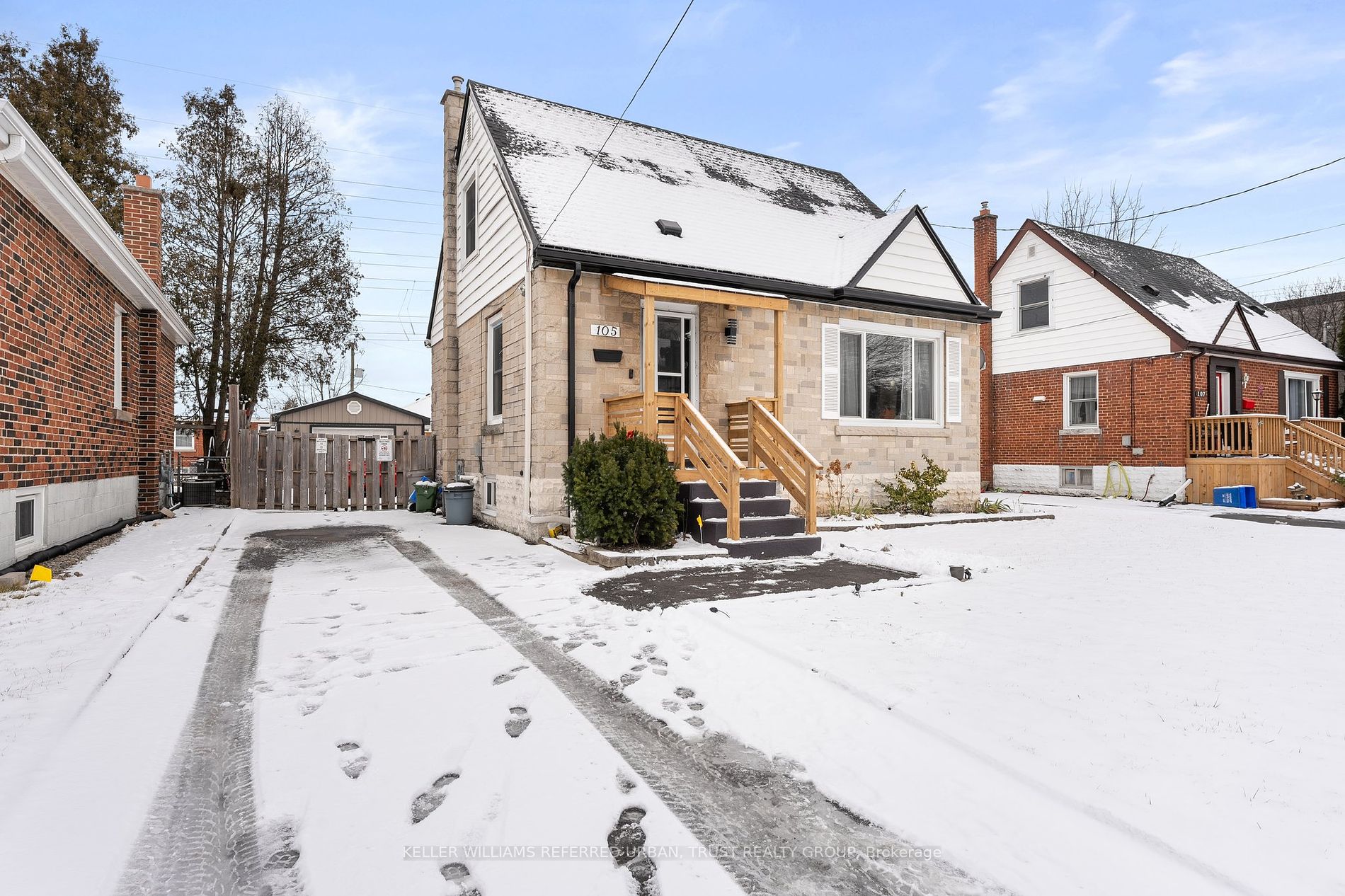 105 Aberfoyle Ave Property Photo 1