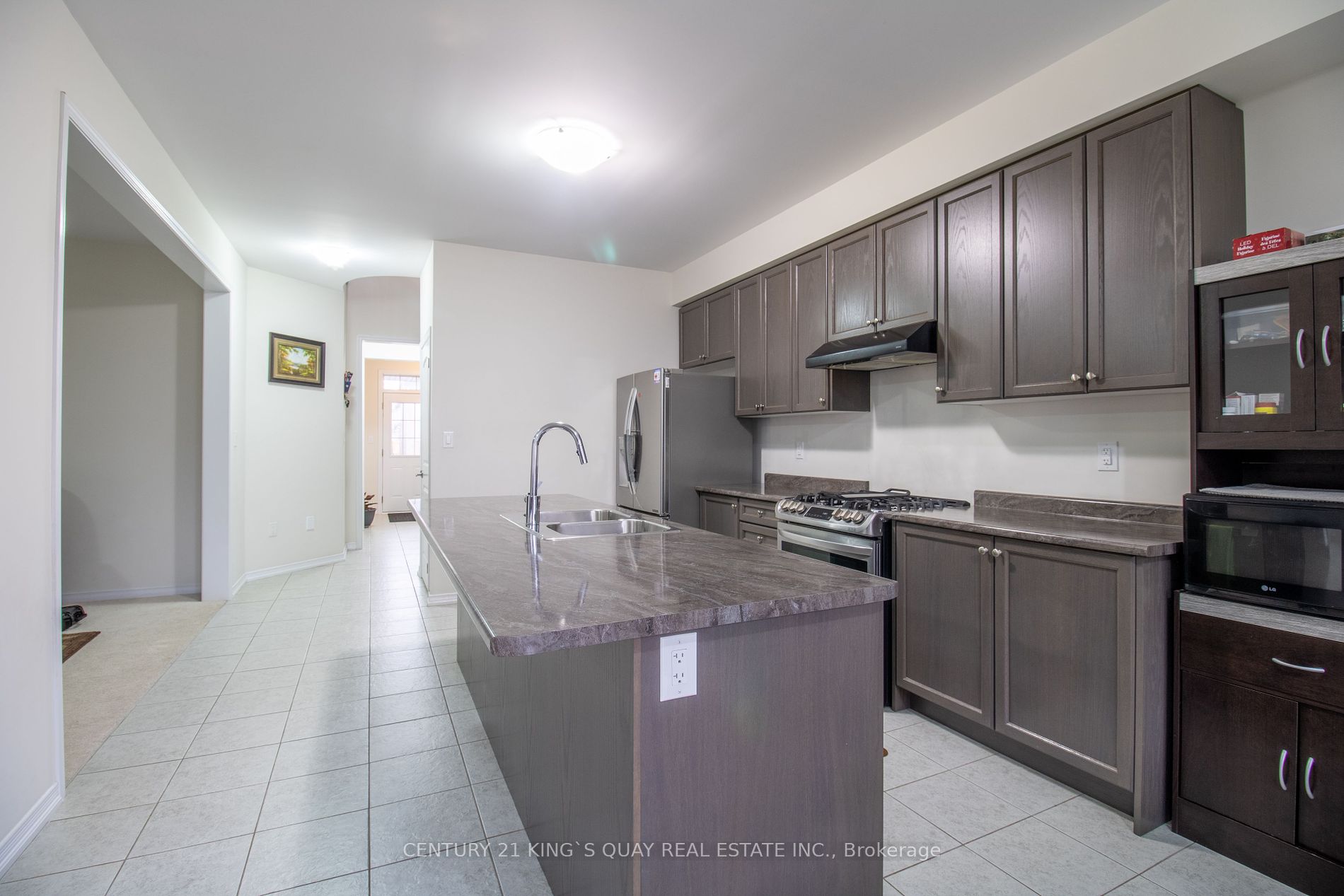 25 Alexandra Dr Property Photo 16