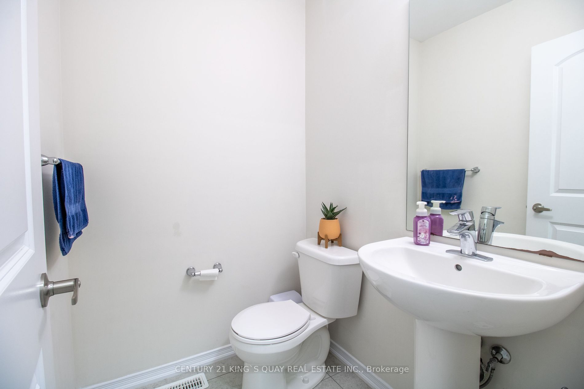 25 Alexandra Dr Property Photo 30