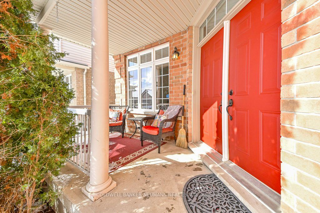 12 Carere Cres Property Photo 2