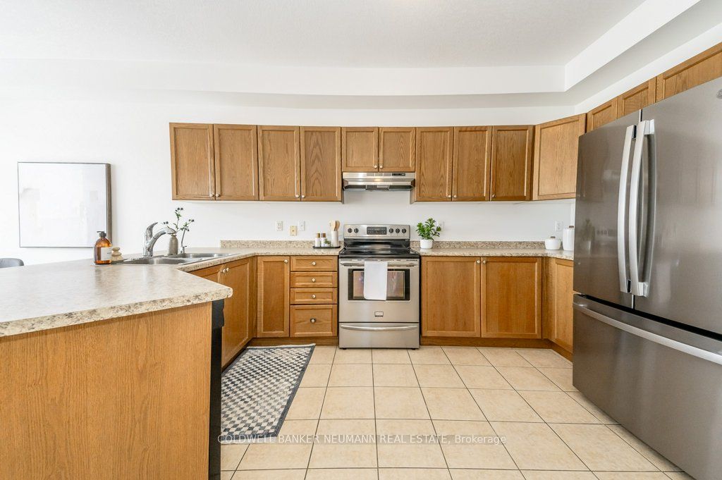 12 Carere Cres Property Photo 10