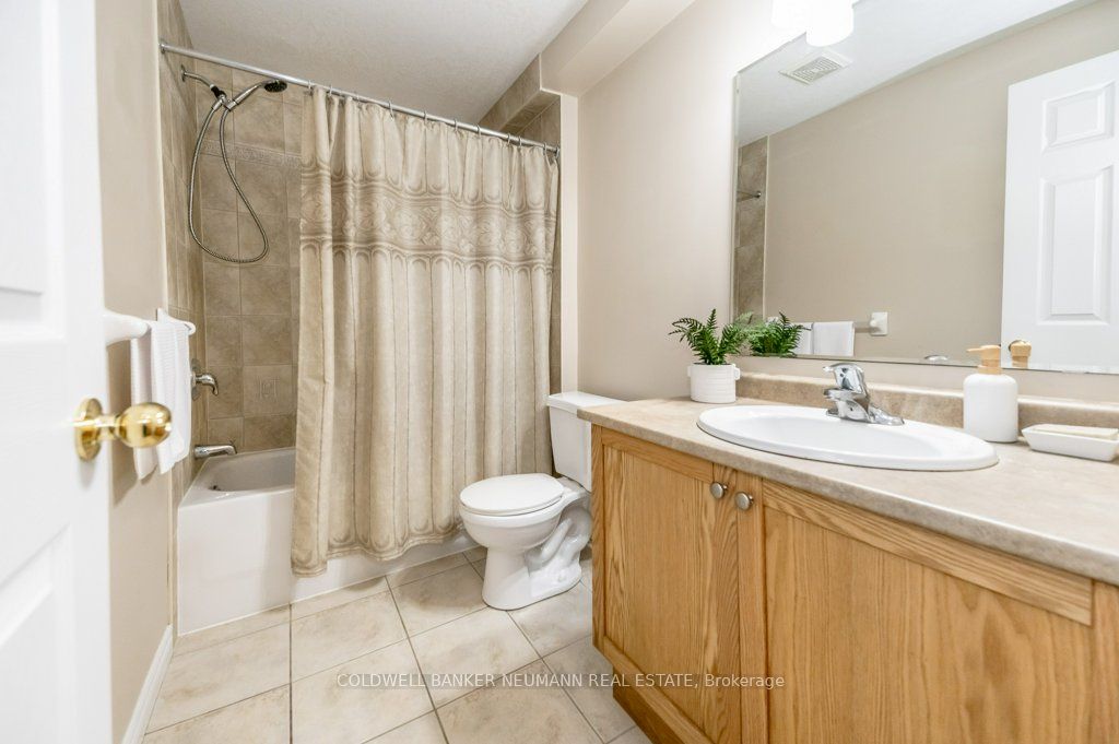 12 Carere Cres Property Photo 32
