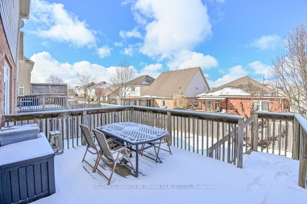 12 Carere Cres Property Photo 34