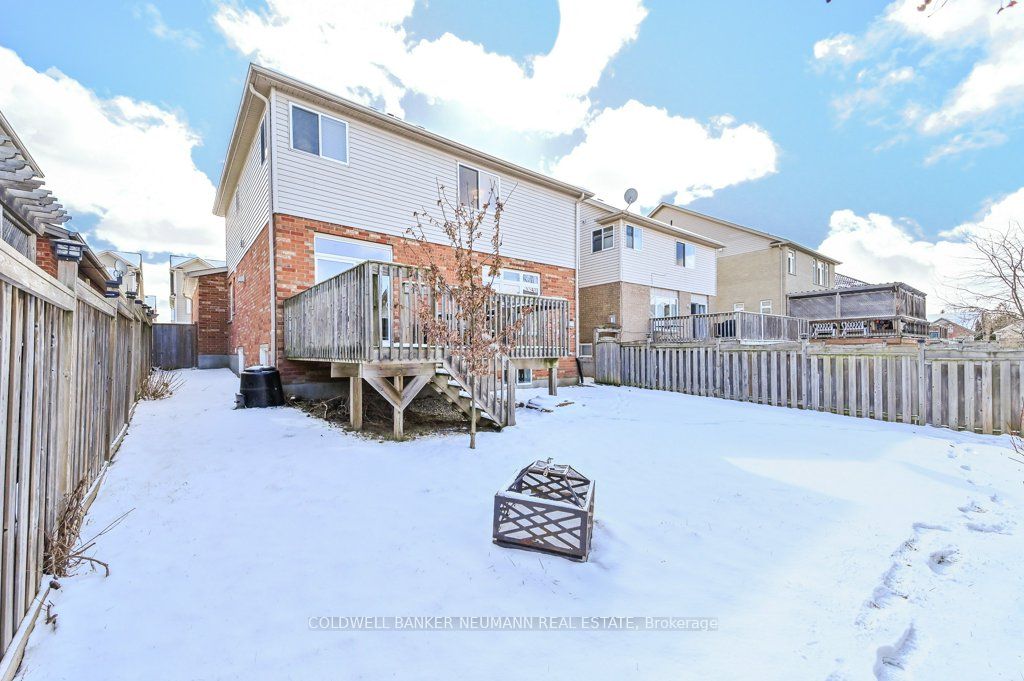 12 Carere Cres Property Photo 36