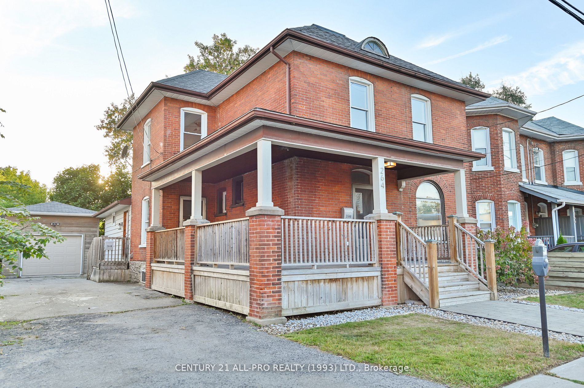 264 Coleman St Property Photo