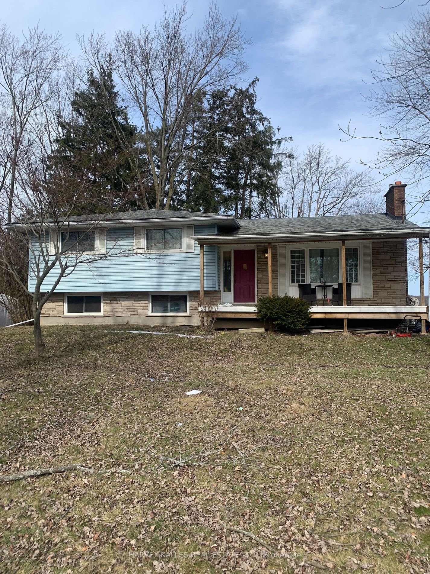 232 Quaker Rd Property Photo