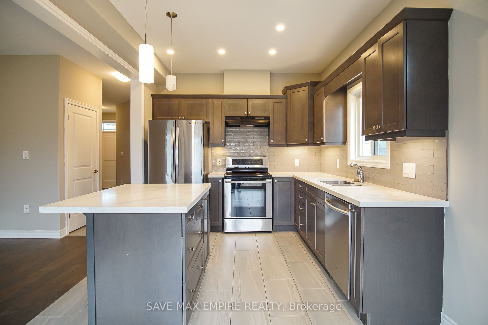 25 Cinnamon St Property Photo 10