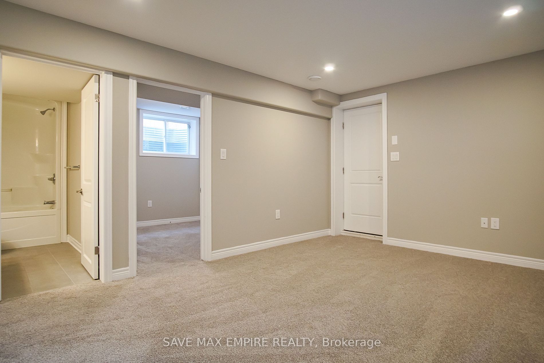 25 Cinnamon St Property Photo 17