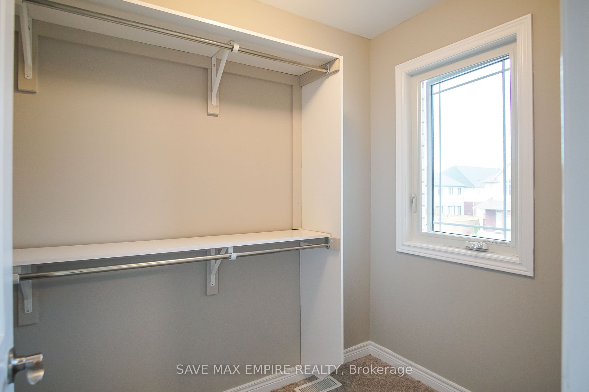 25 Cinnamon St Property Photo 19