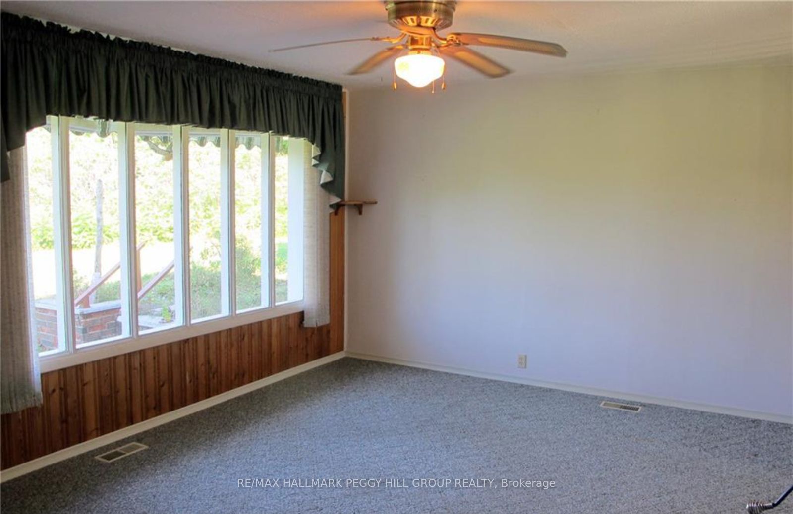 333 South Shore Rd Property Photo 8