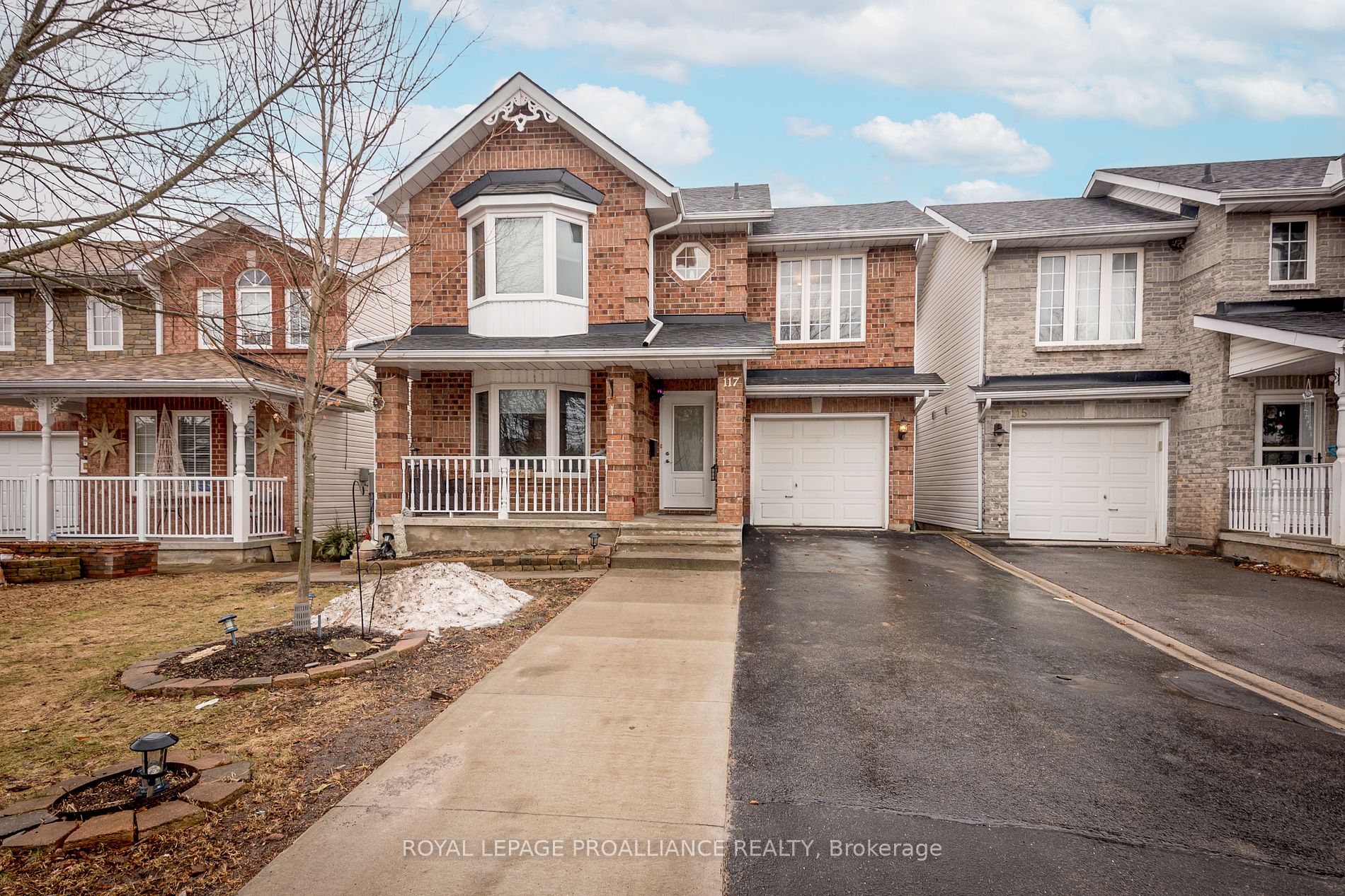 117 Dalgleish Ave Property Photo