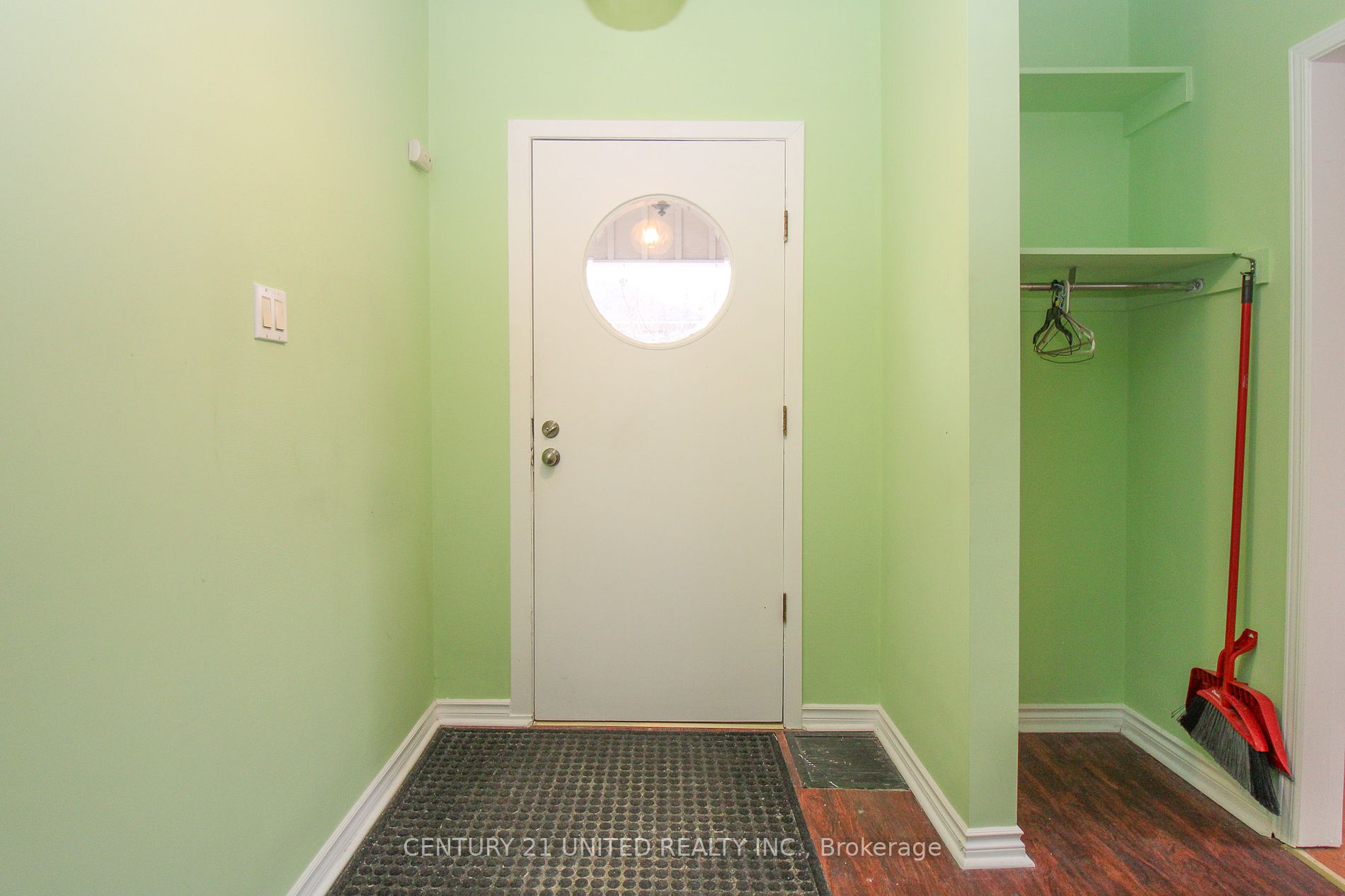 186 Westcott St Property Photo 12