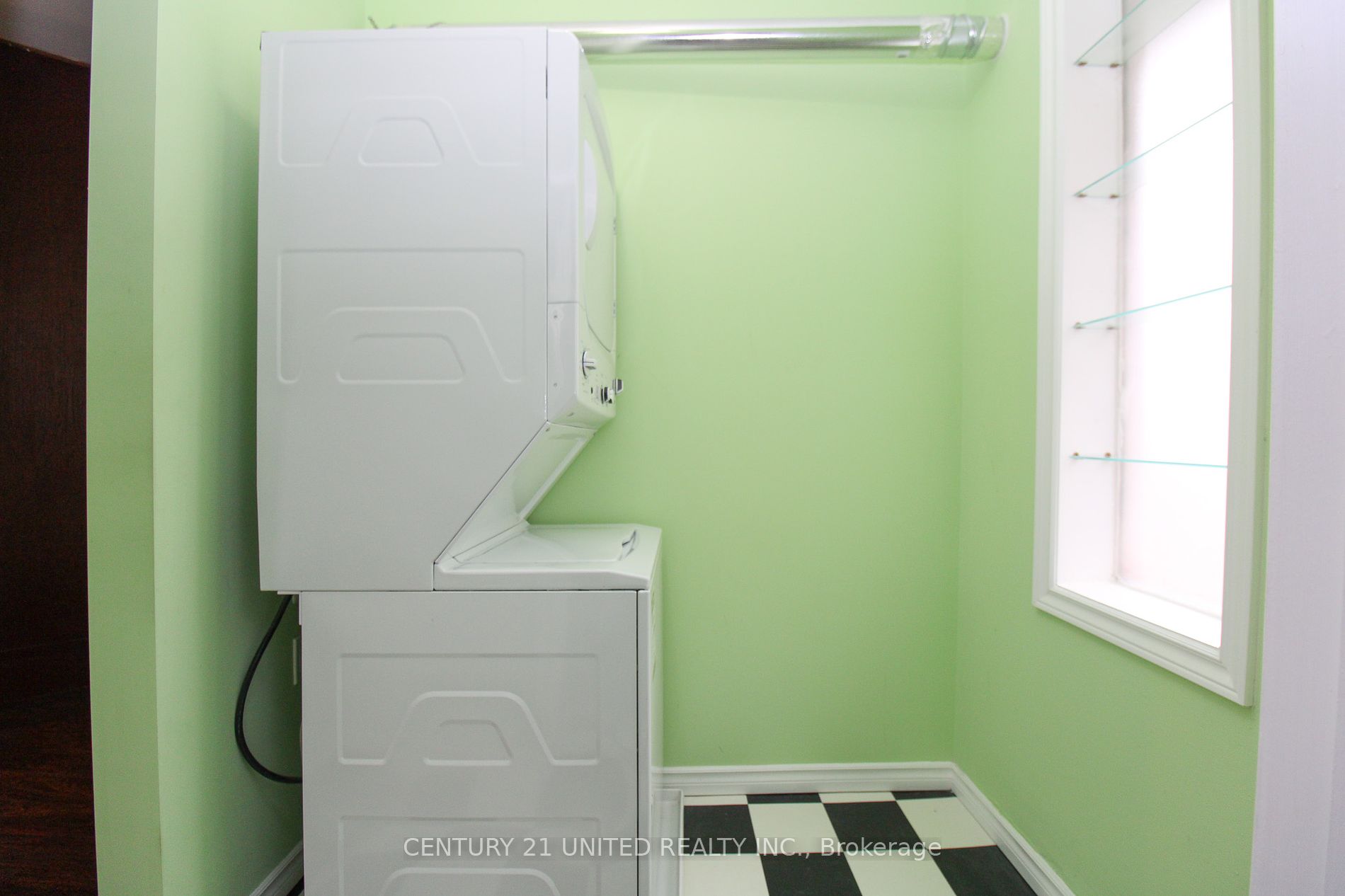 186 Westcott St Property Photo 15