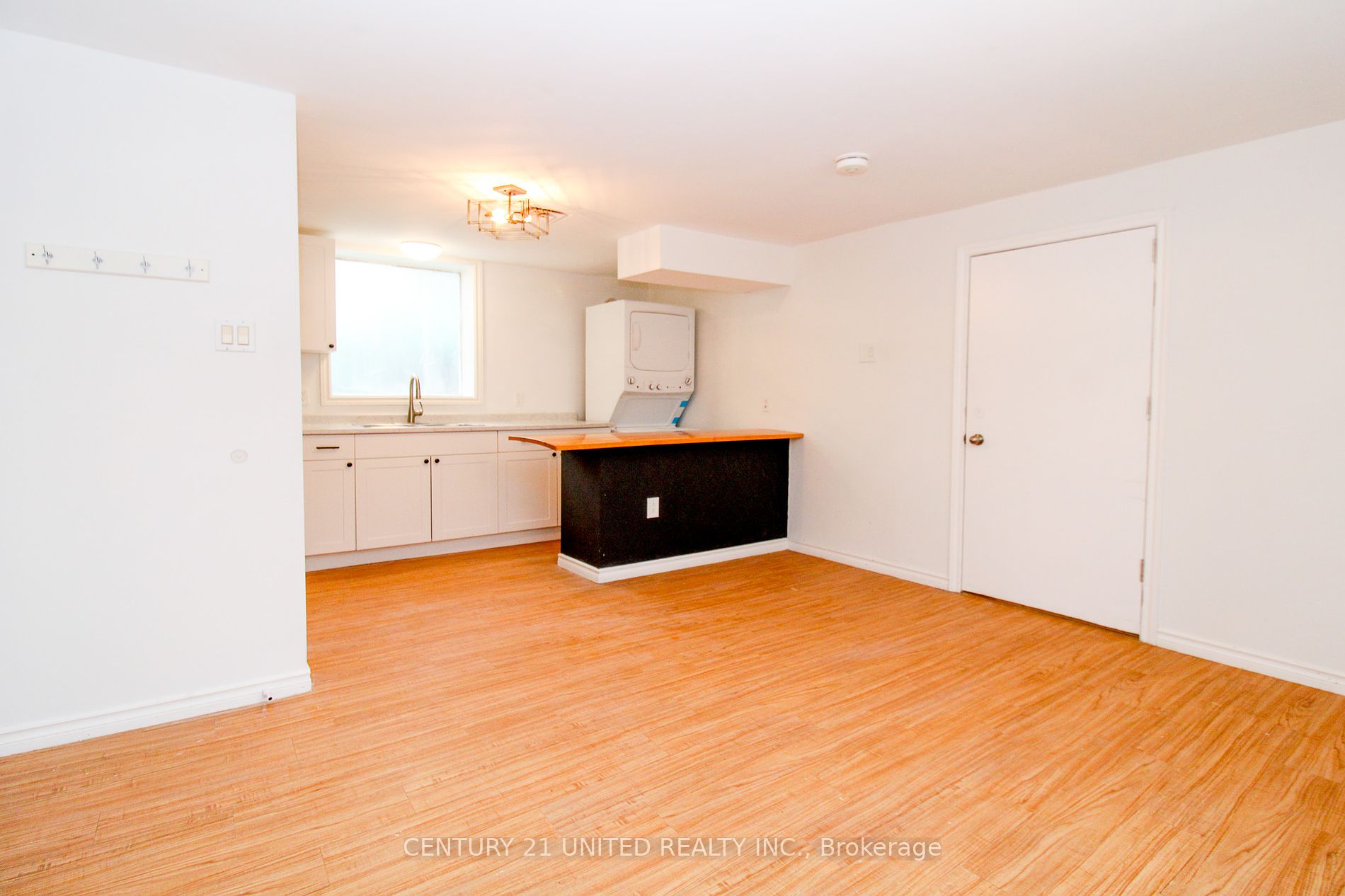 186 Westcott St Property Photo 23