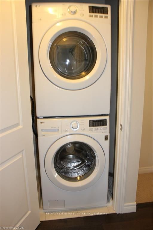 60 Robert Peel Rd Property Photo 7