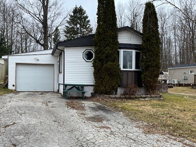 22 Maple Grove Village Rd Property Photo
