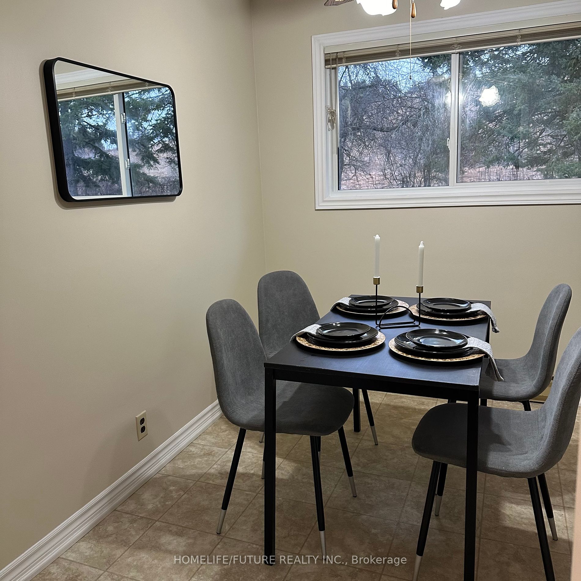 204 Hillview Dr Property Photo 10