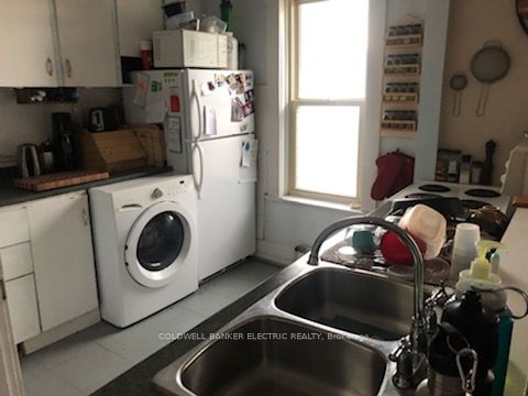 255 Reid Street Property Photo 7