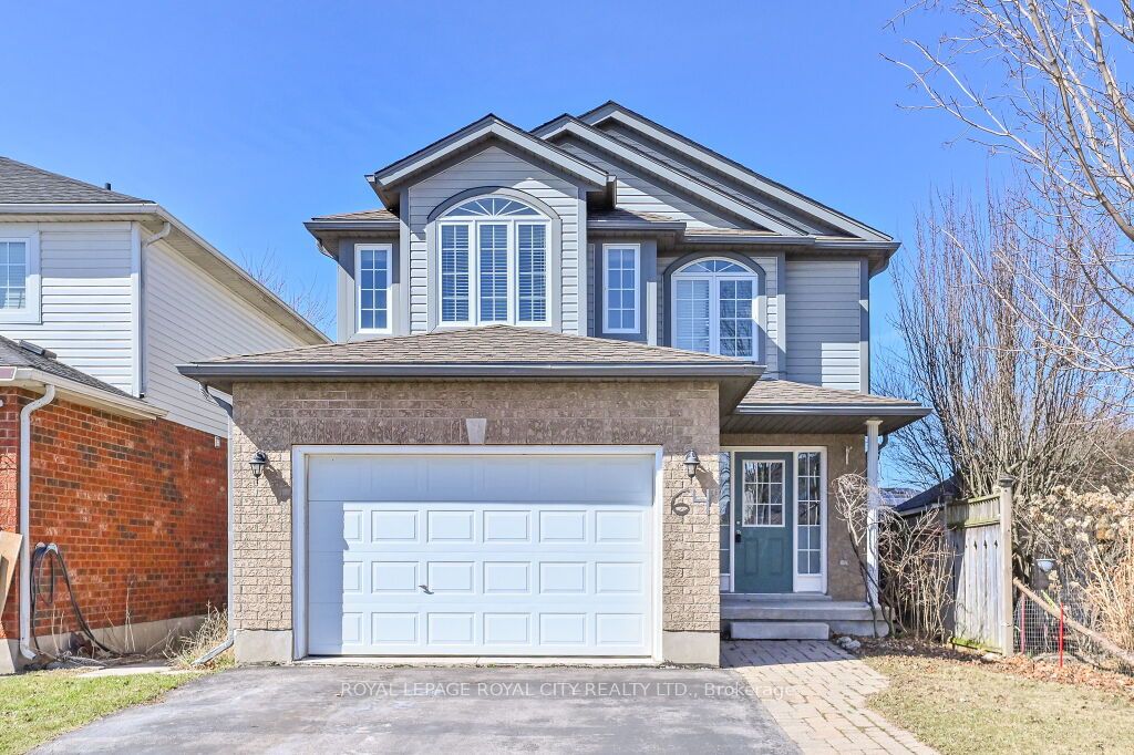 64 Shackleton Dr Property Photo