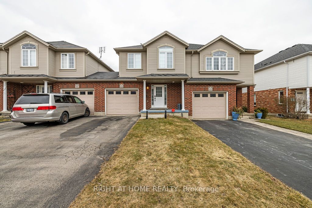 454 Bronco Cres Property Photo 1