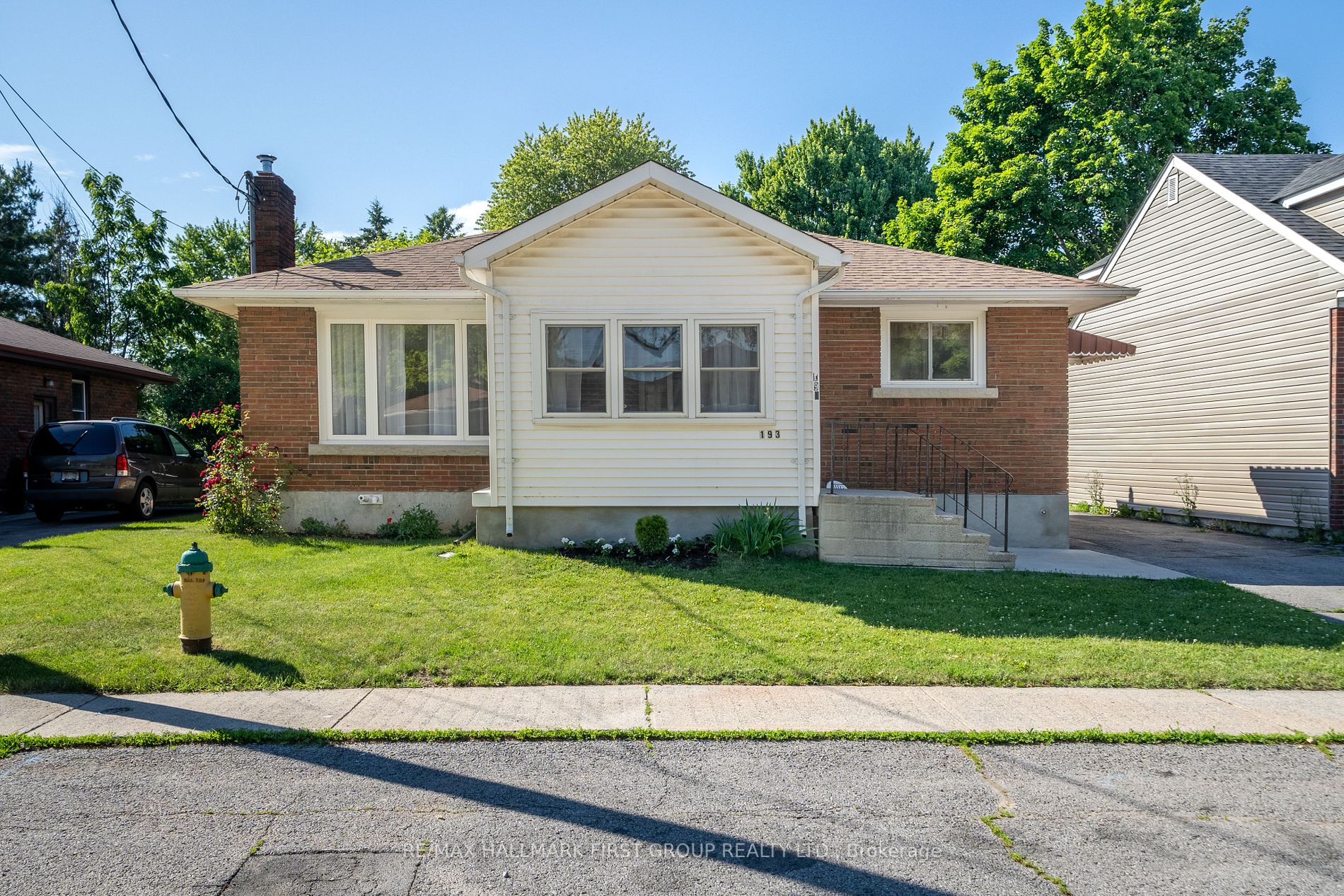 193 Marilyn Ave Property Photo