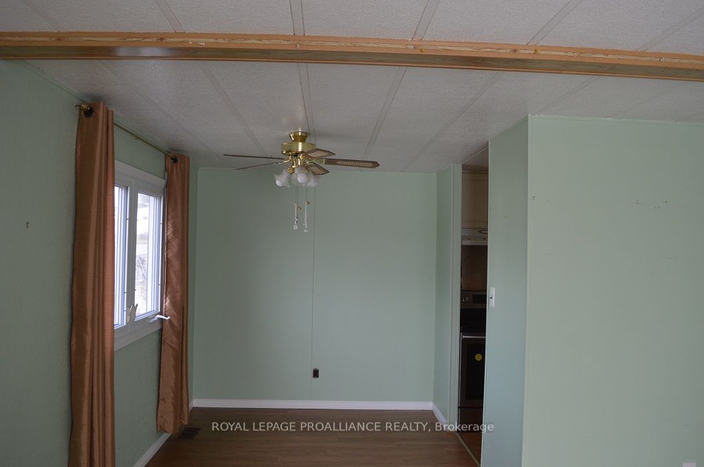 4 Annette Blvd Property Photo 11