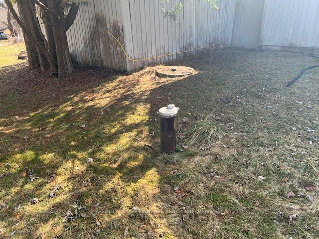 1740 Kirkfield Rd Property Photo 8