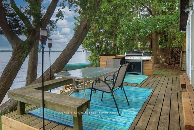 1445 Killarney Bay Rd Property Photo 4