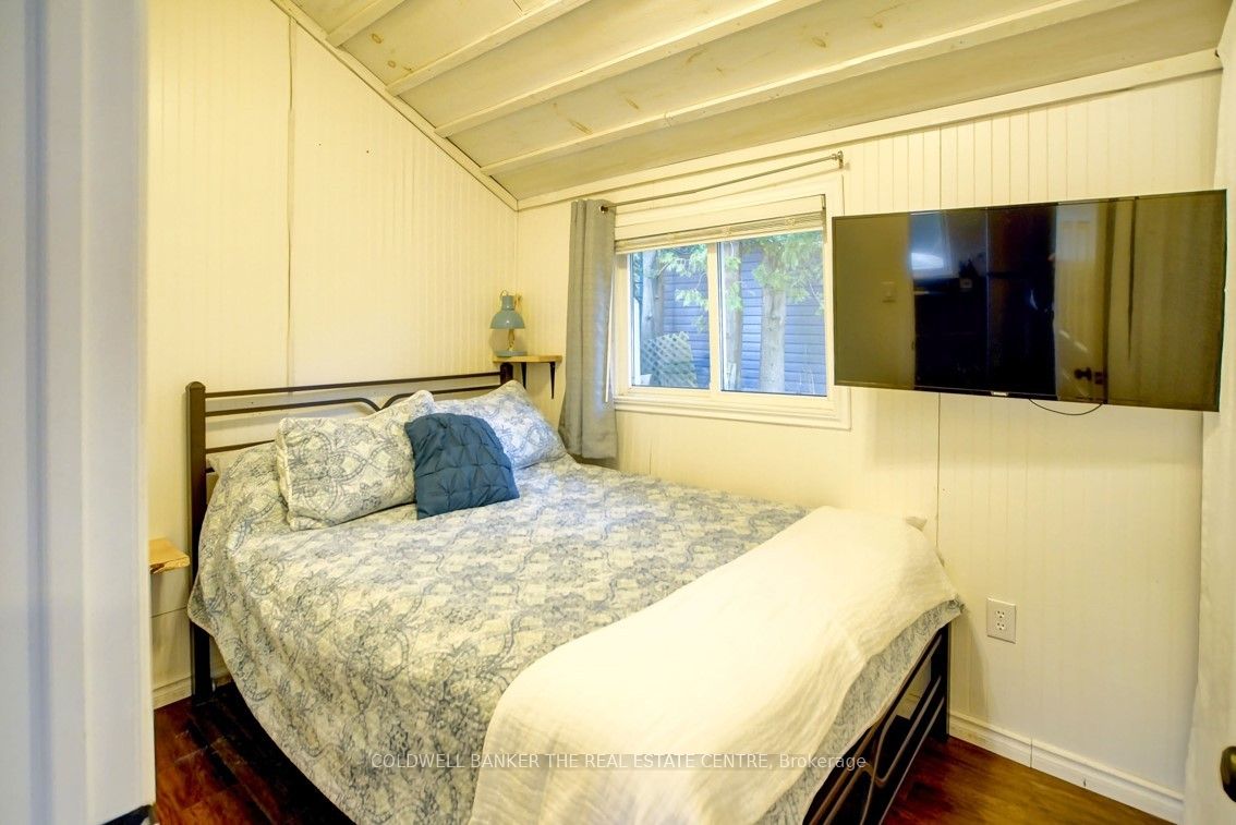 1445 Killarney Bay Rd Property Photo 24