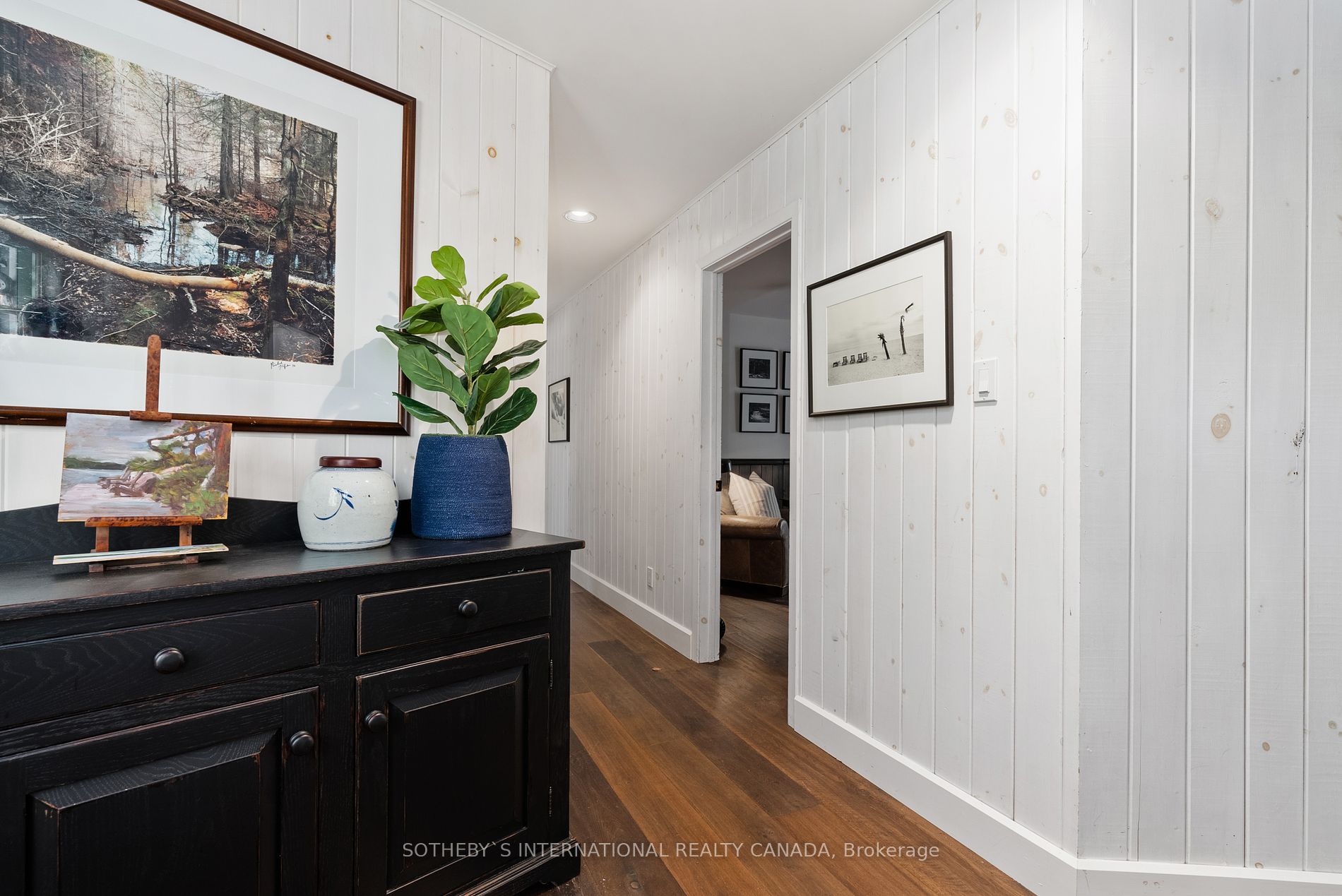 31 Moss Island Property Photo 9