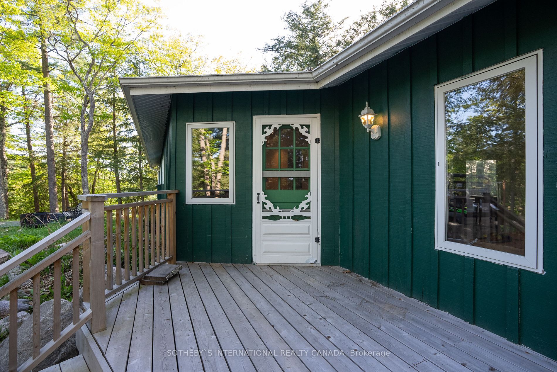 31 Moss Island Property Photo 25