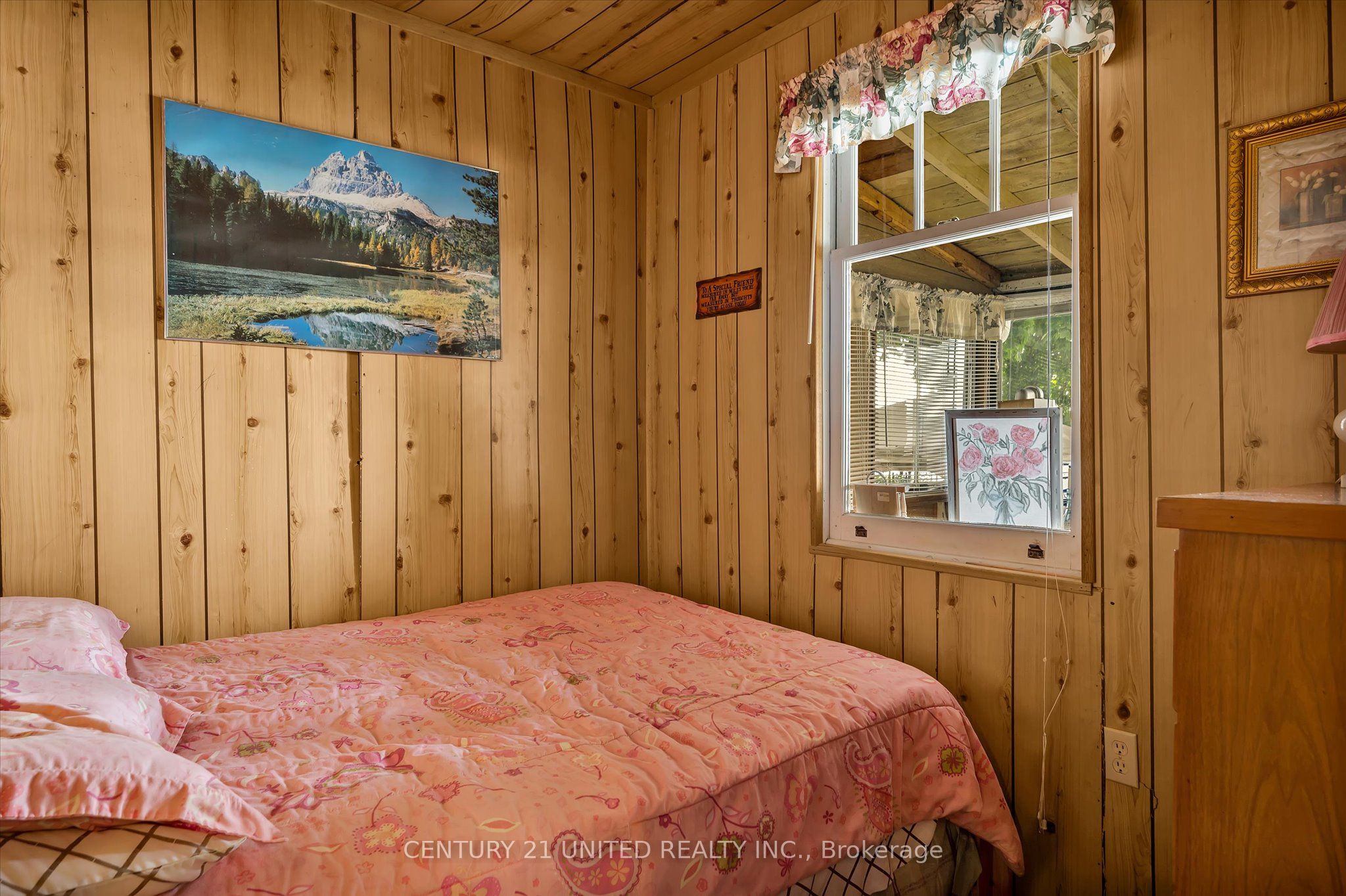 223 Paudash Street Property Photo 24