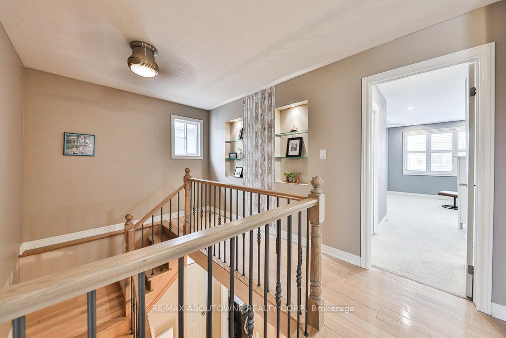 104 Garth Trails Cres Property Photo 11