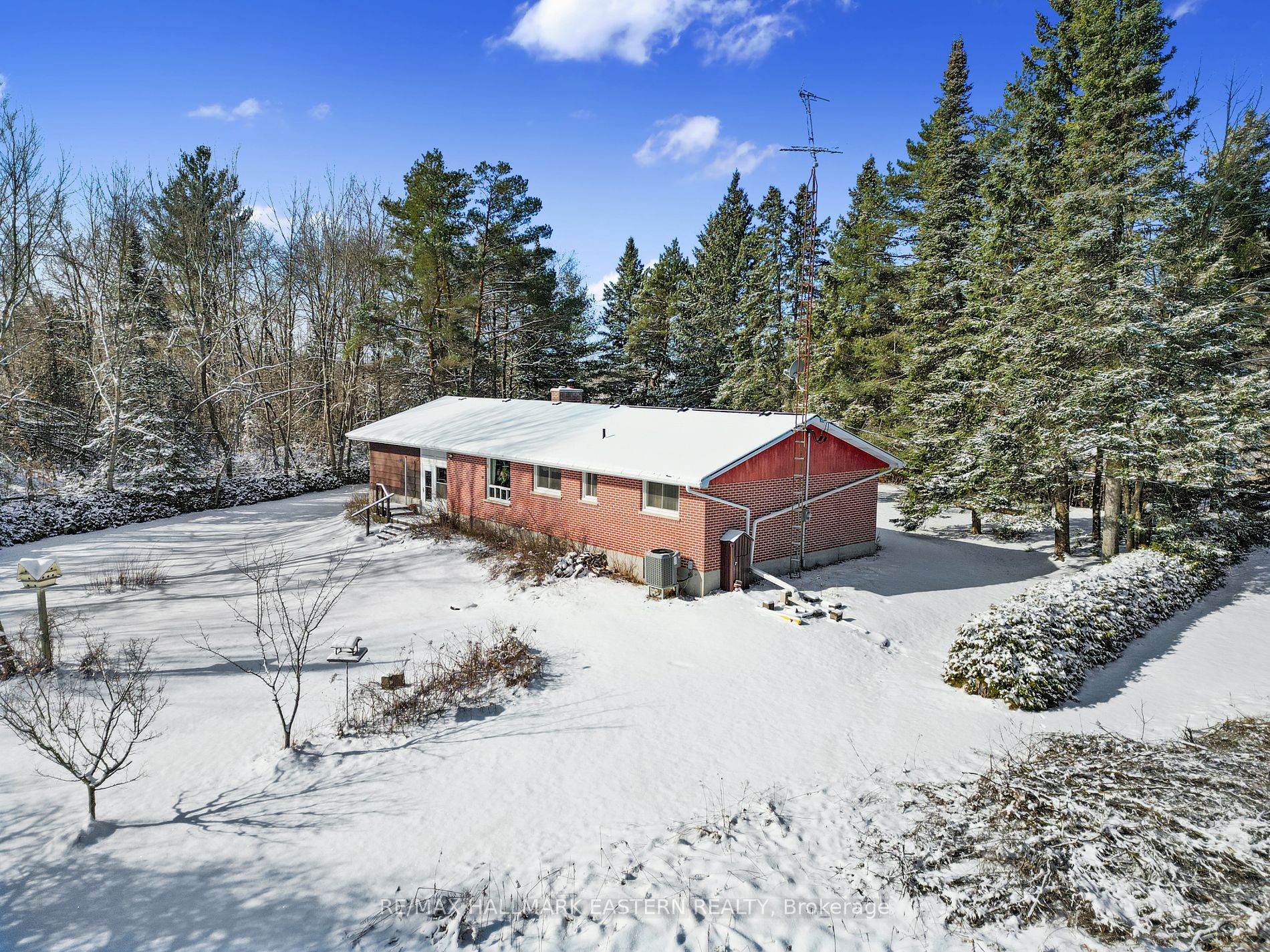 1807 County Road 2 Property Photo 31
