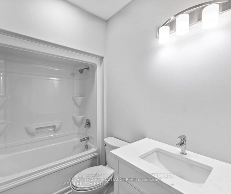 Blk13-2 Homewood Avenue Property Photo 4