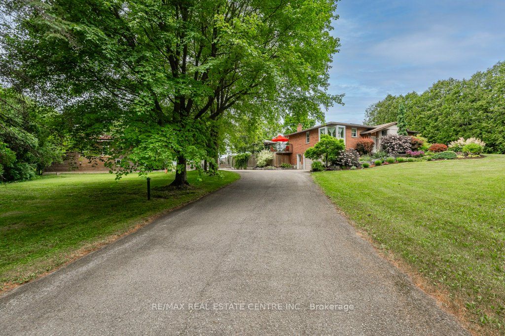 6954 Fife Rd Property Photo 1