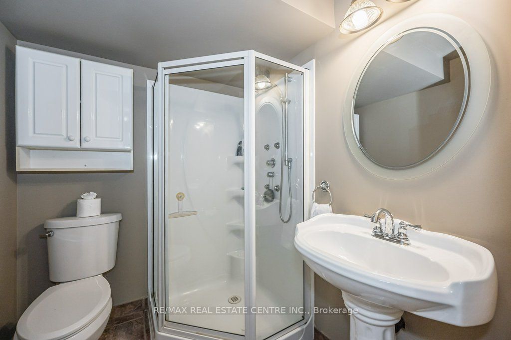 6954 Fife Rd Property Photo 22