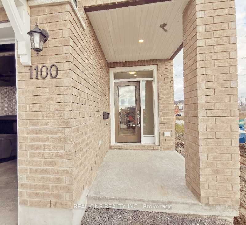 1100 Barrow Ave Property Photo