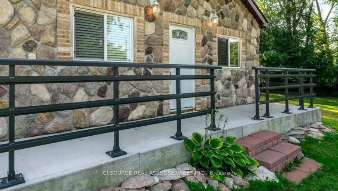 6261 Shearer Point Rd Property Photo